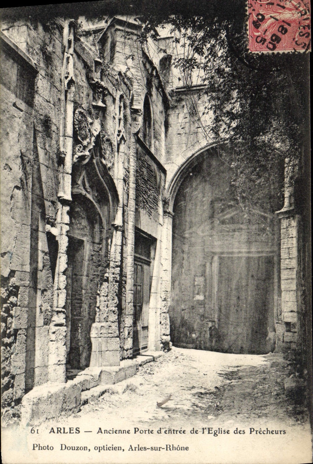 VINTAGE POSTCARD Arles Old Main door of the Church of the Preachers