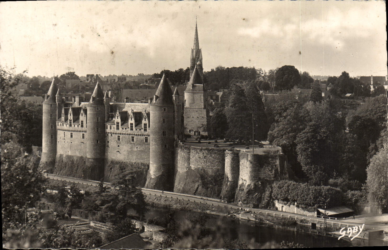 POSTAL MODERNA Josselin el castillo