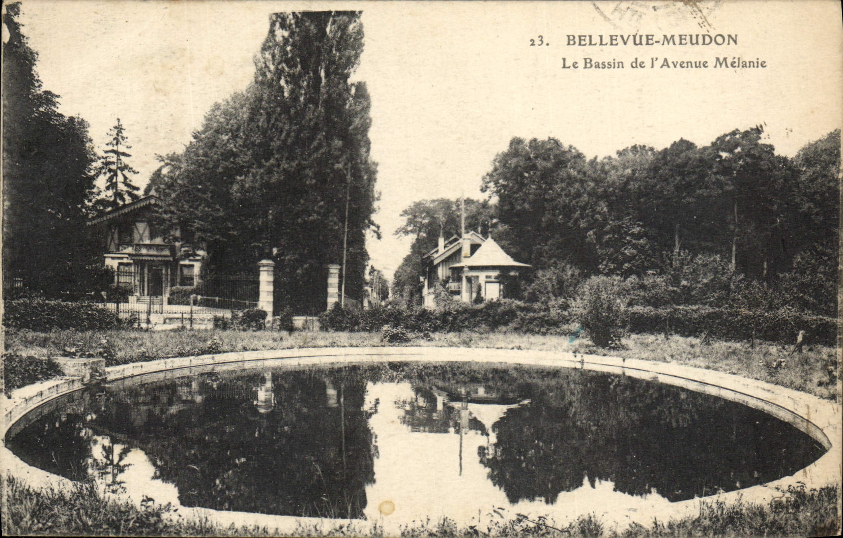 POSTAL Bellevue Meudon de la VENDIMIA el lavabo de la avenida de Melanie