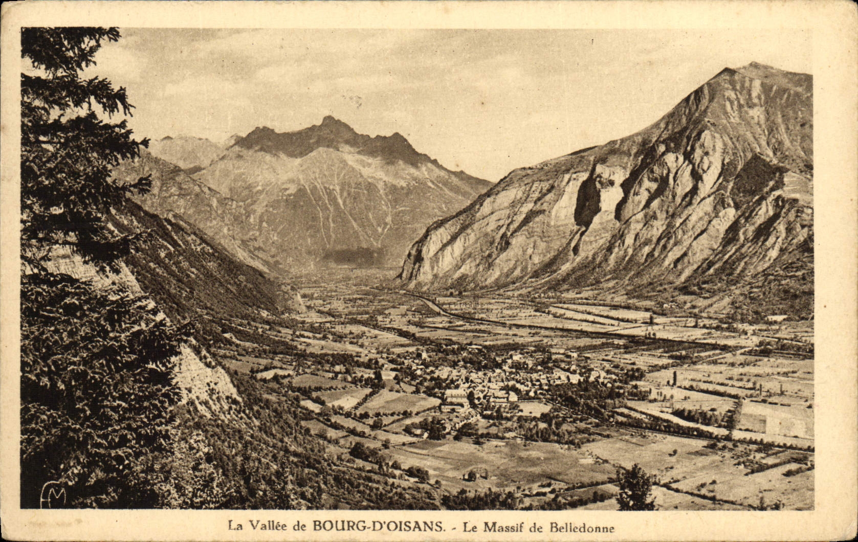 VINTAGE POSTCARD the valley of the Borough D' Oisans solid mass of Belledonne