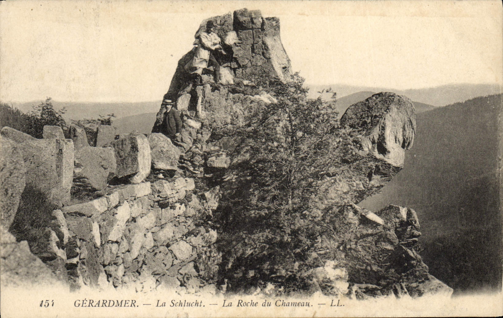 VINTAGE POSTCARD Gerardmer Schlucht the rock of the camel