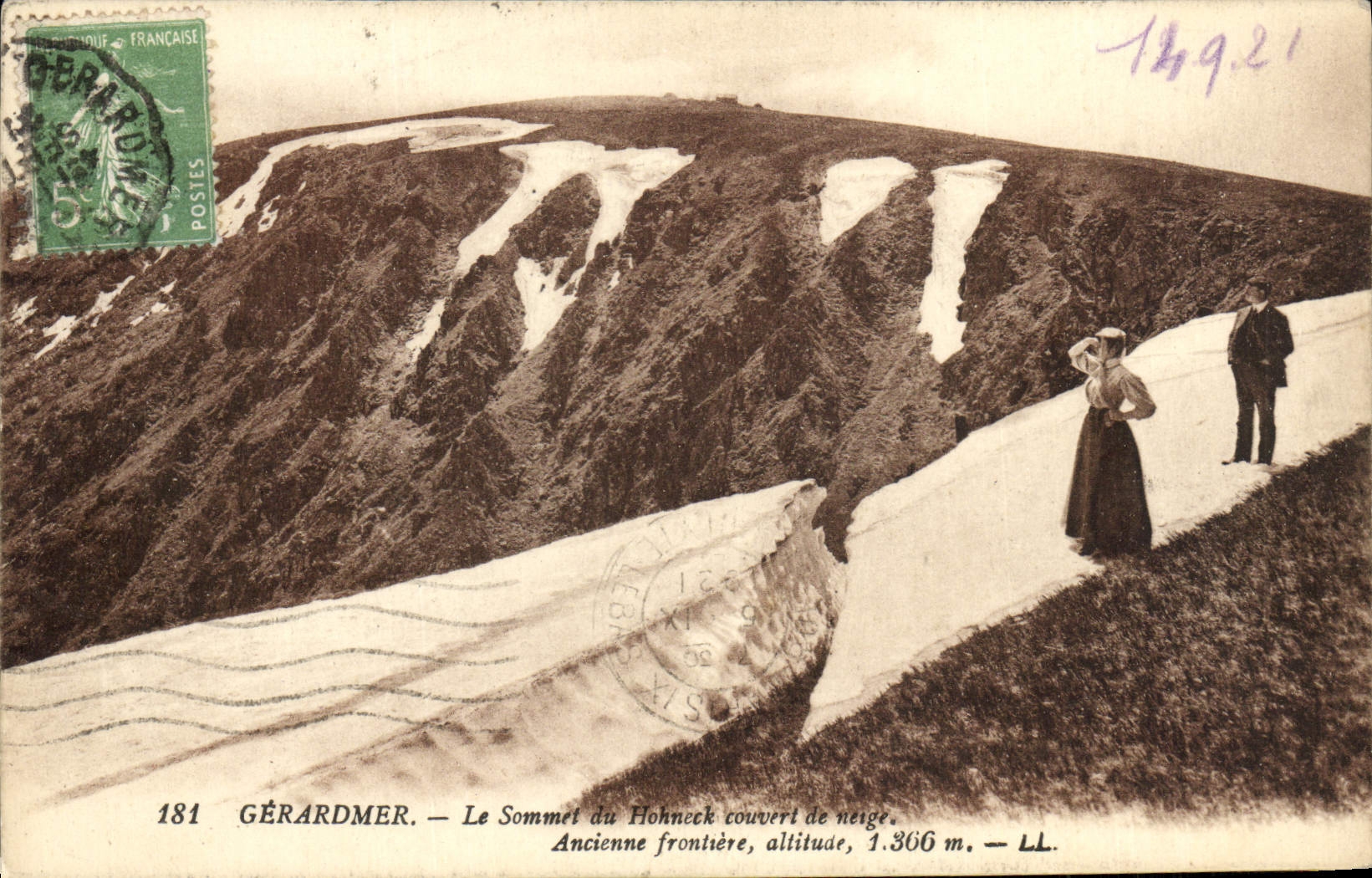 VINTAGE POSTCARD Gerardmer the top of the hohneck covered of snow old border