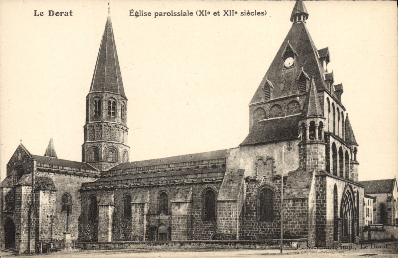 CPA Le Dorat Eglise Paroissiale
