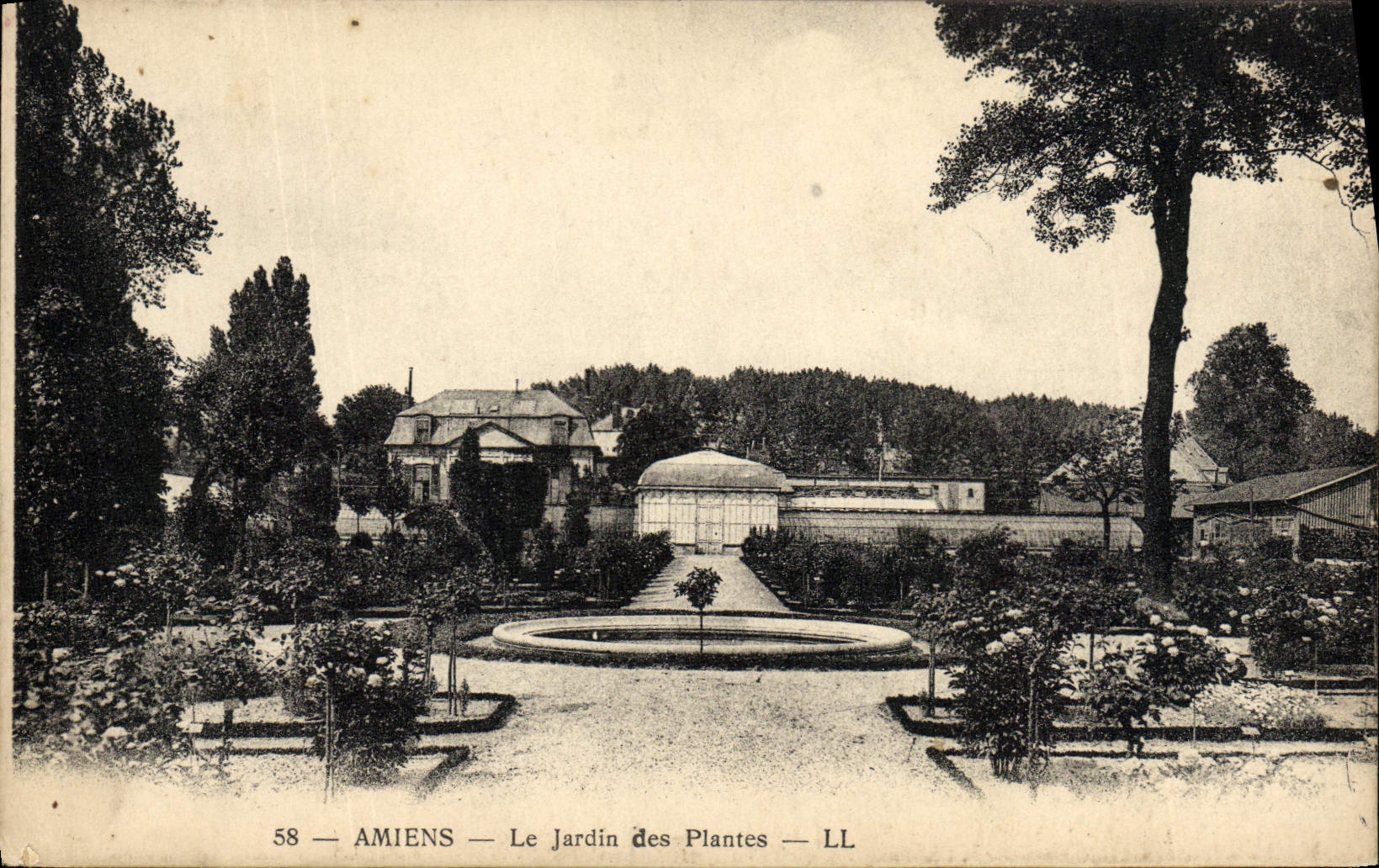 CPA Amiens Le Jardin des Plantes