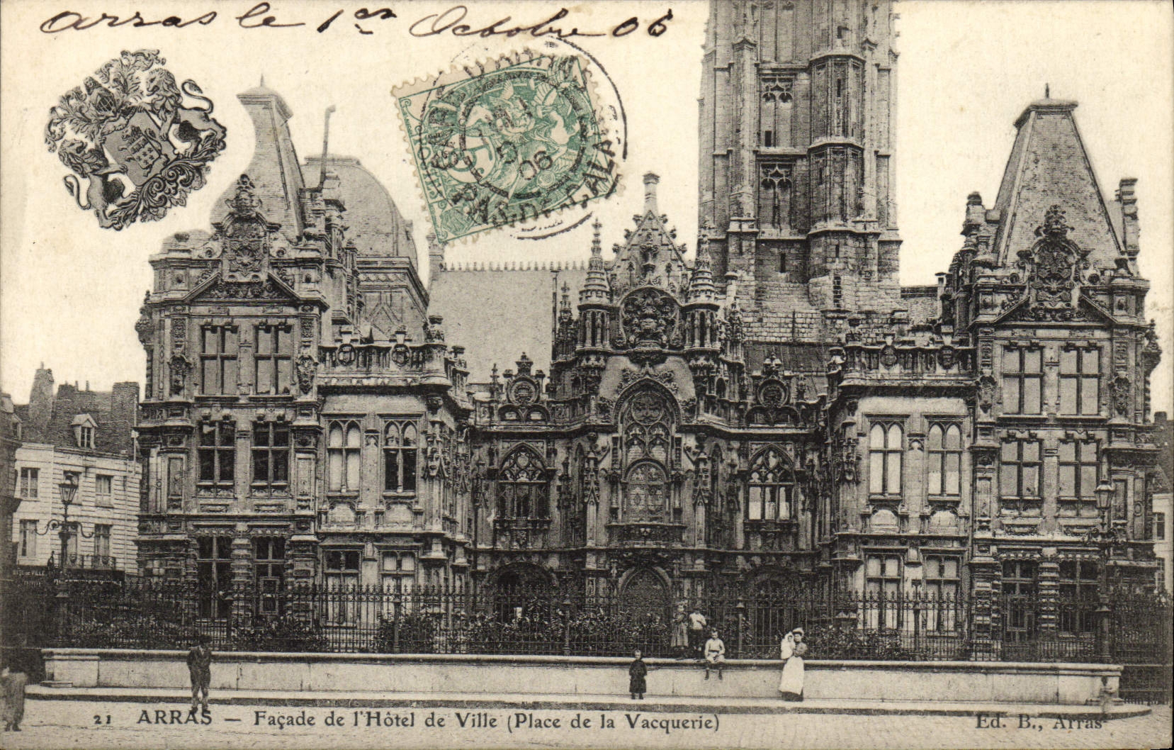 CPA Arras Facade de L'Hotel de Ville Place de la Vacquerie Lion