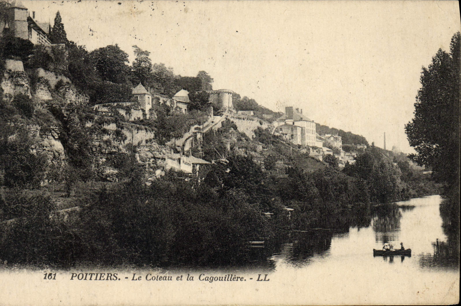 CPA Poitiers Le Coteau et la Cagouillere