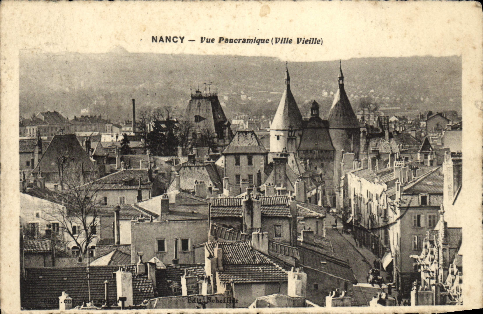 CPA Nancy Vue Pancramique Vieille ville
