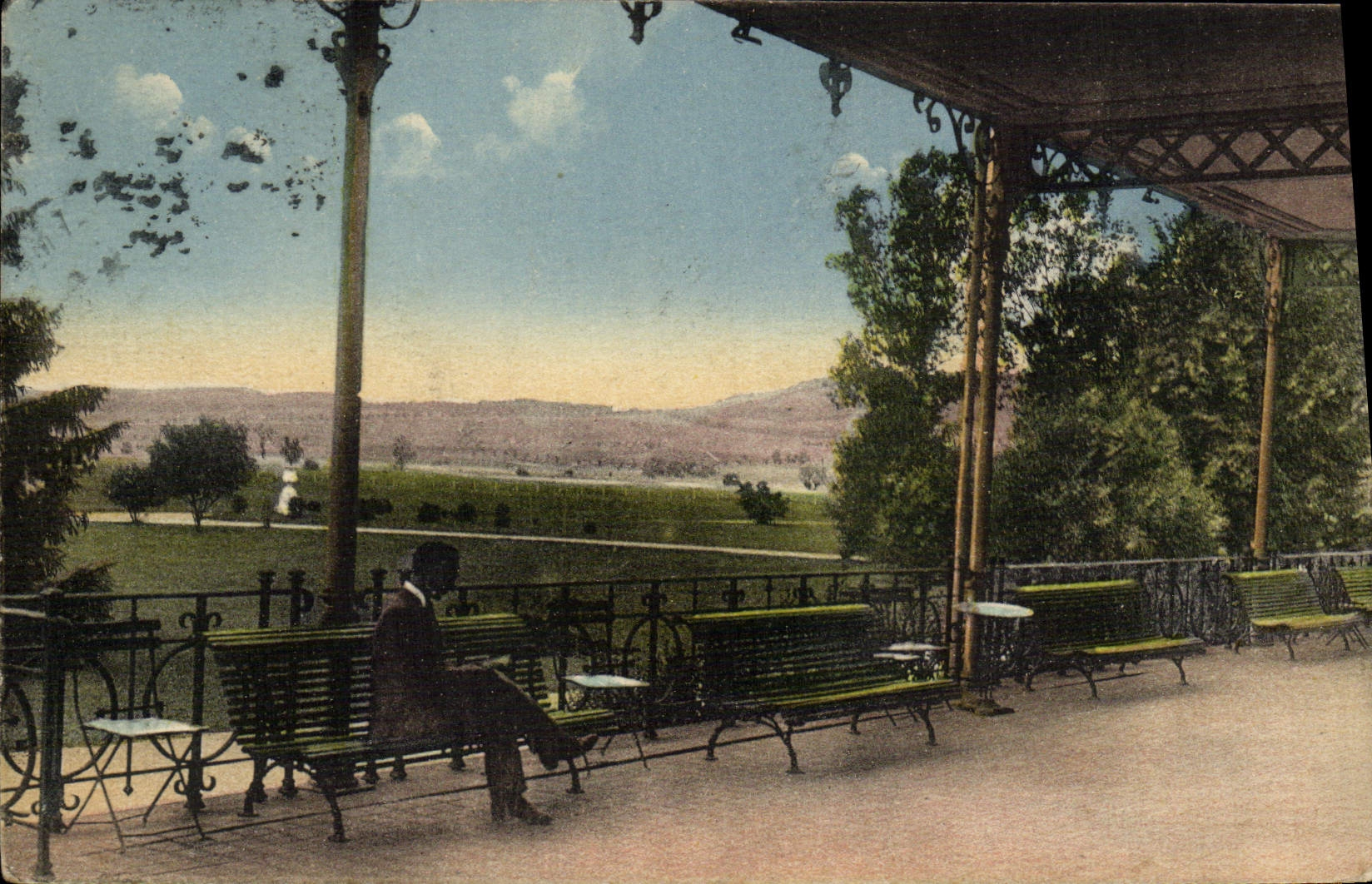 CPA Vittel La campagne vue des galleries