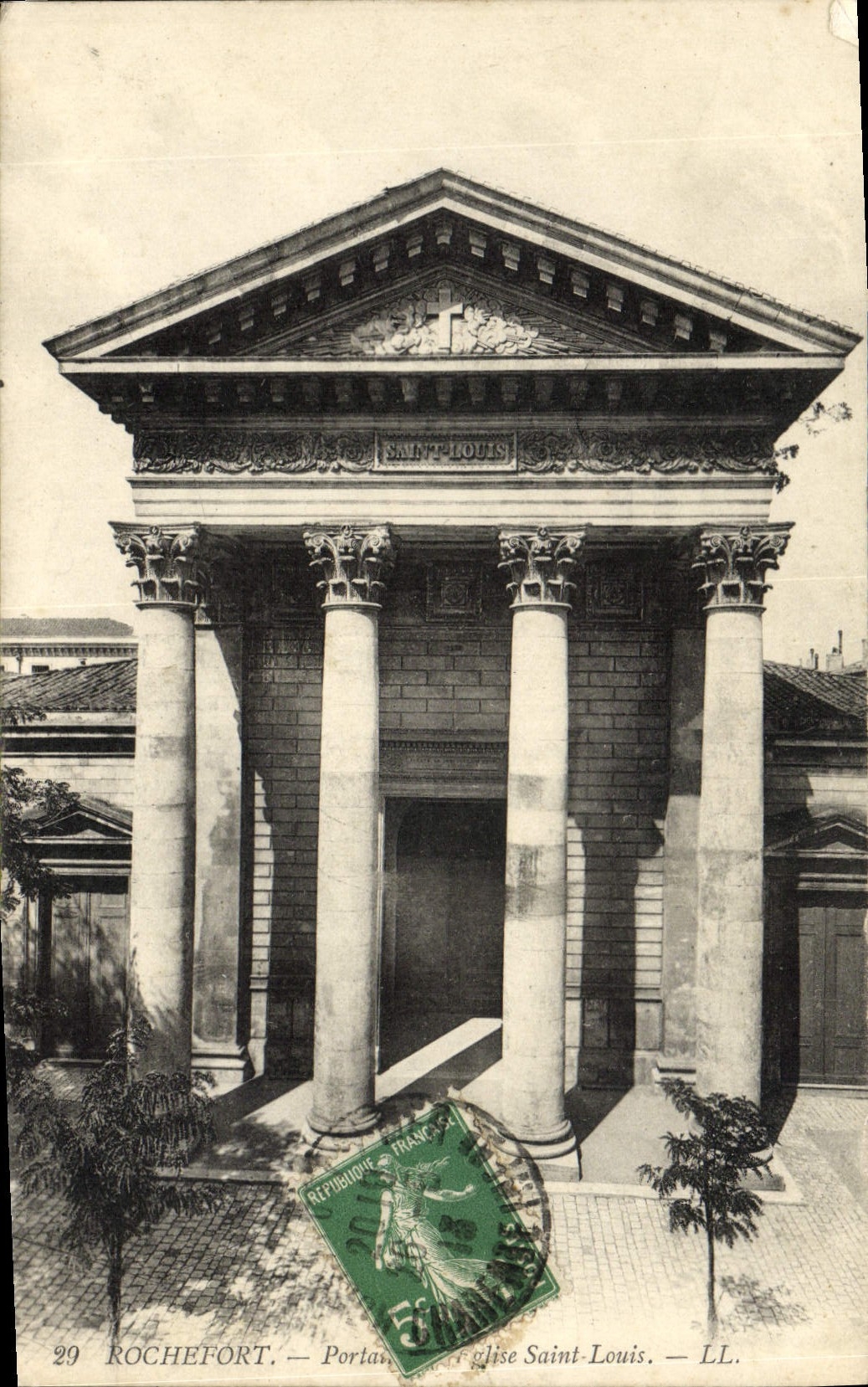 VINTAGE POSTCARD Rochefort Gate Church Saint Louis