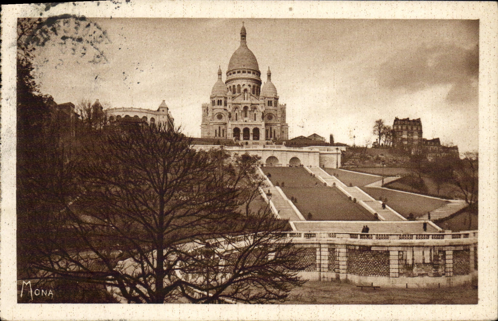 CPA Paris Basilique du Sacre Coeur Montmartre