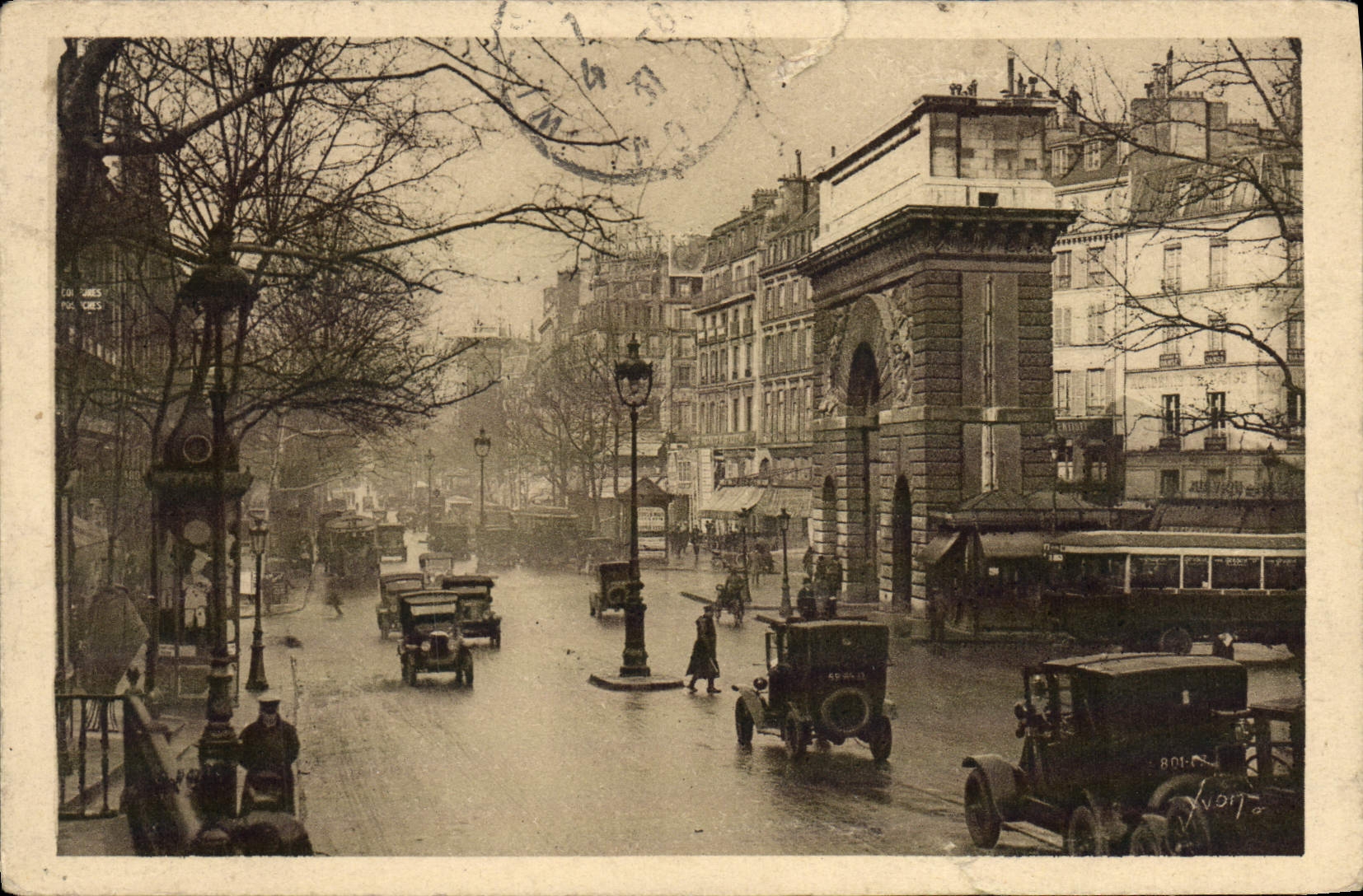 CPA Paris En Flanant La Porte Saint Martin
