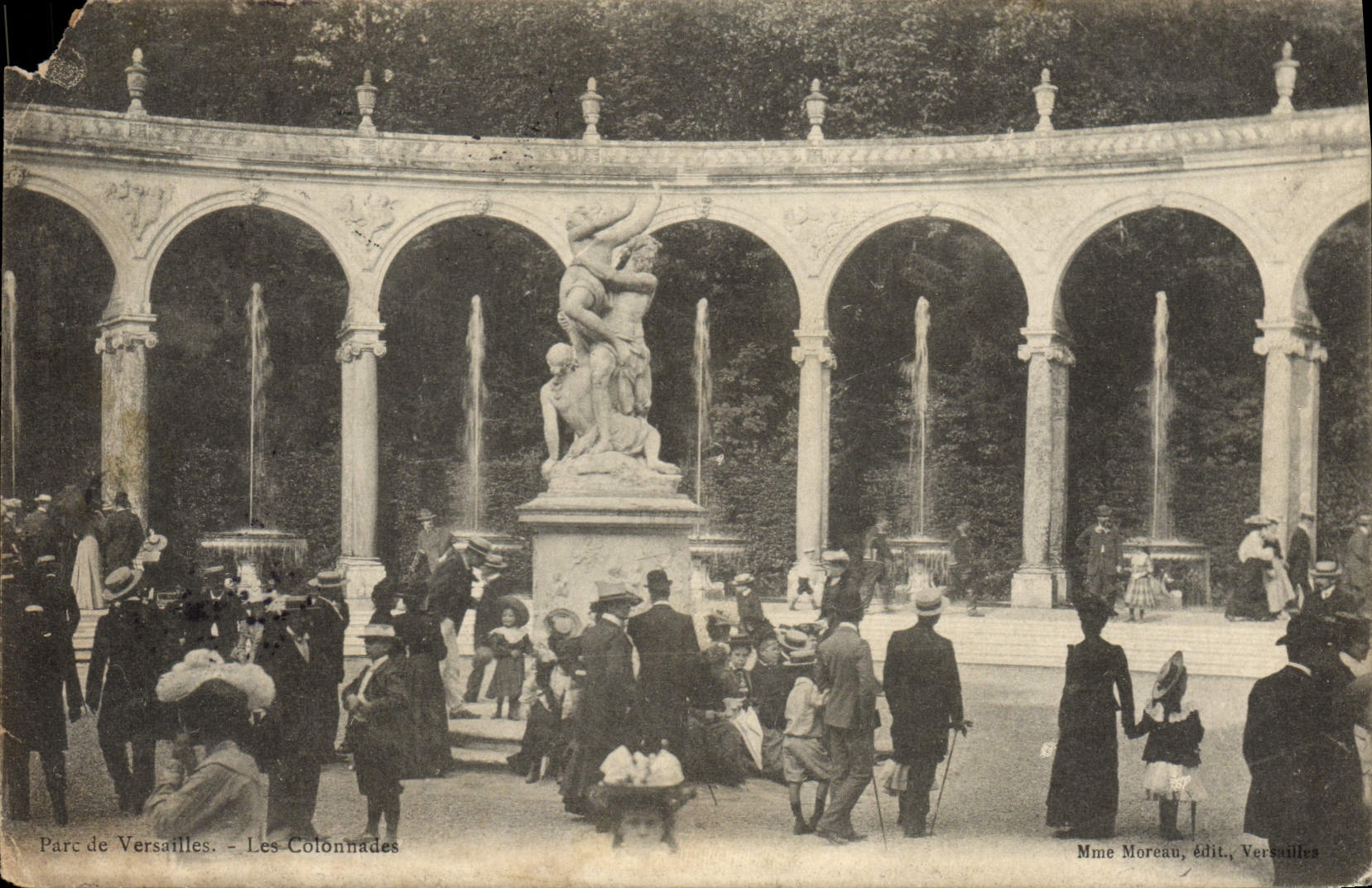 CPA Parc De Versailles Les Colonnades