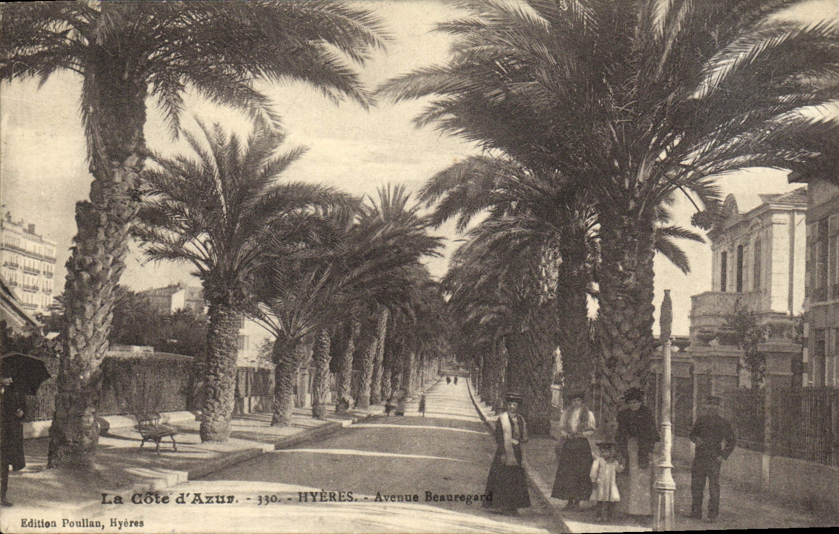 CPA La Cote d'Azur Hyeres Avenue Beaurgard