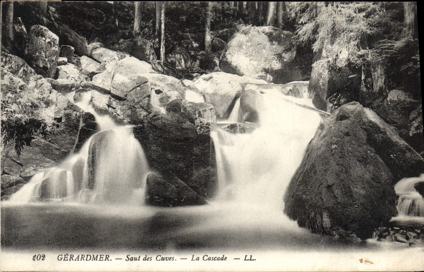 CPA Gerardmer Saut Des Cuves La Cascade