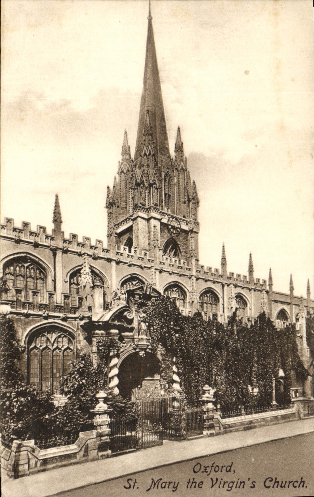 VINTAGE POSTCARD Oxford St Mary The Virgin' S Church
