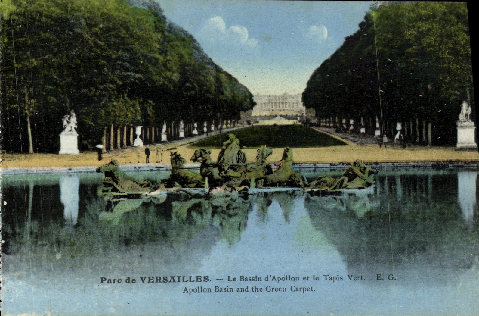 CPA Parc De Versailles Le Bassin d'Apollon Et Le Tapis Vert