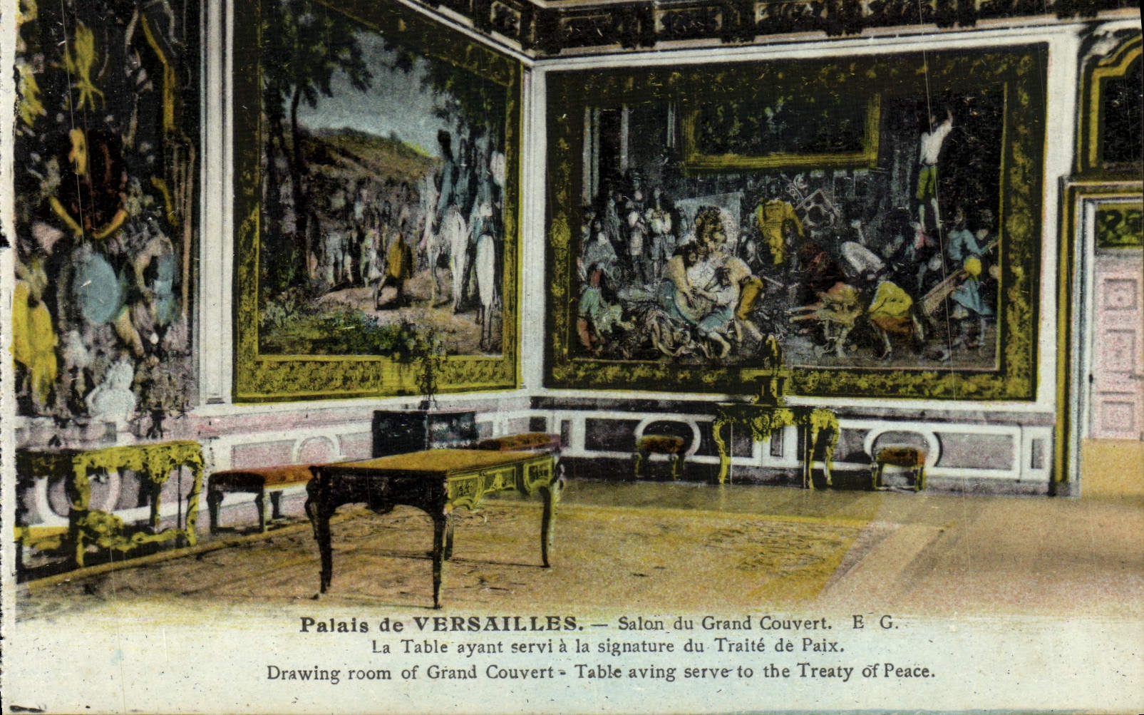 CPA Palais De Versailles Salon Du Grand Couvert la table ayant servi a la signature du Traite de Paix Militaria