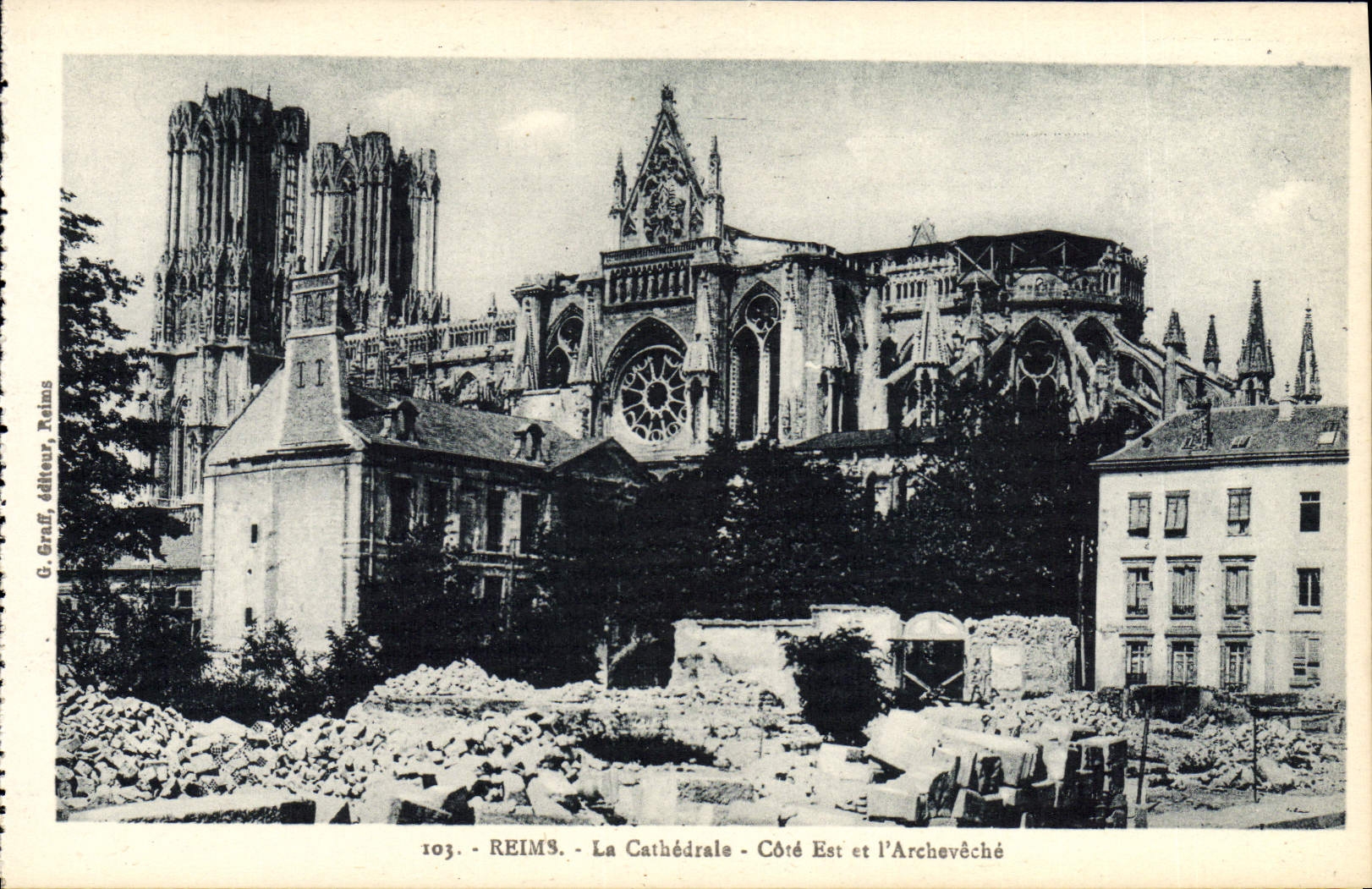 POSTAL Reims de la VENDIMIA la costa este de la catedral y el palacio del arzobispo de Militaria