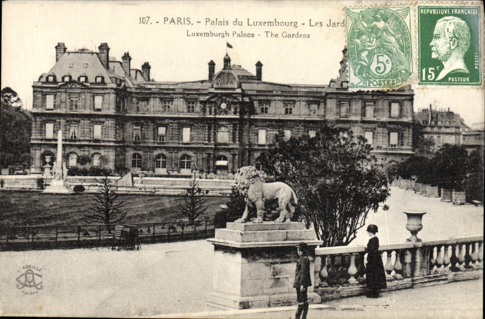 VINTAGE POSTCARD Paris Palate Of Luxembourg the Lio Gardens