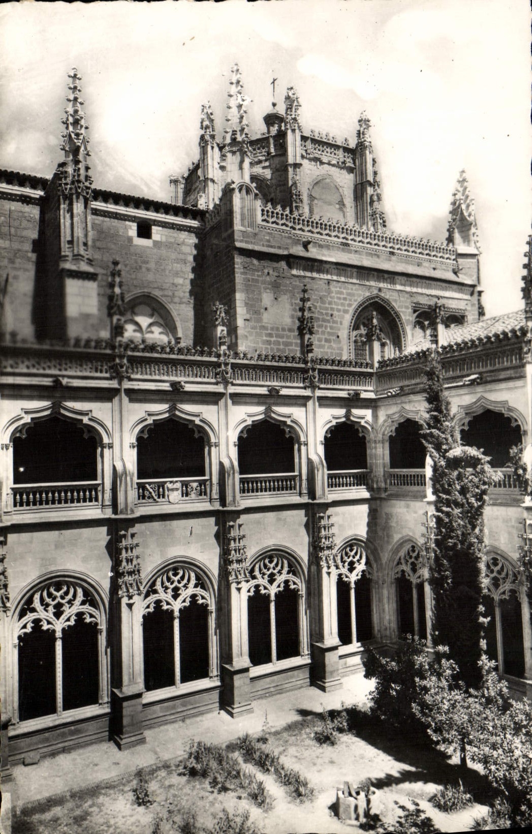 MODERN CARD Toledo Patio De San Juan De Los Reyes