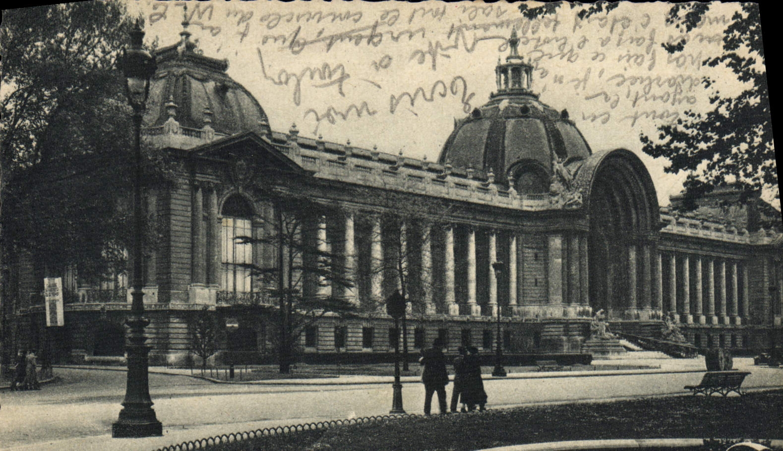 CPM Paris Et Ses Merveilles Le Petit Palais