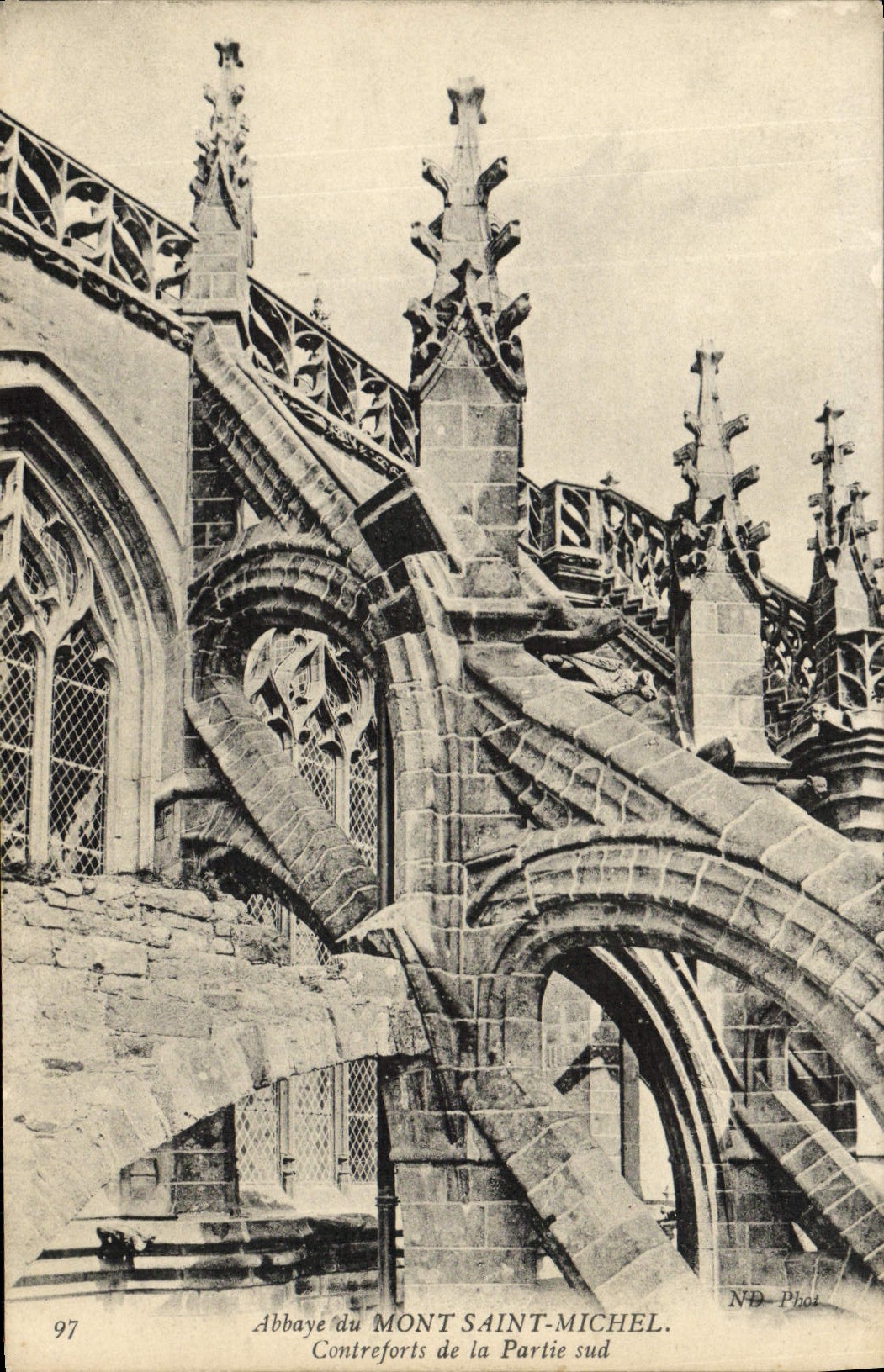 CPA Abbaye Du Mont Saint Michel Contreforts De La Partie Sud