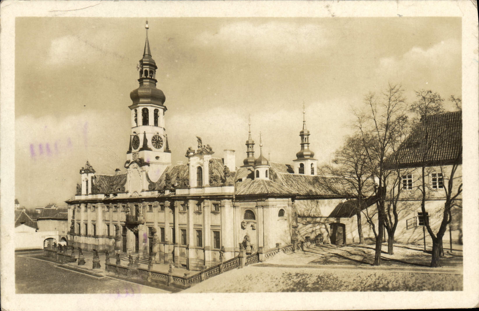 POSTAL Praga Loreta de la VENDIMIA