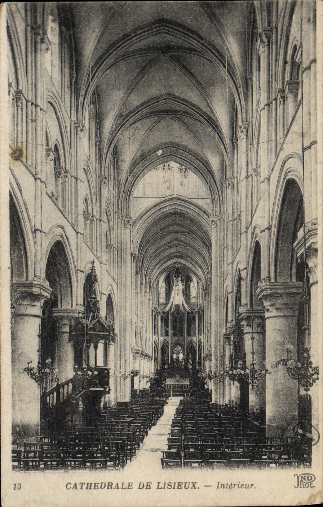 VINTAGE POSTCARD Cathedral De Interior Lisieux