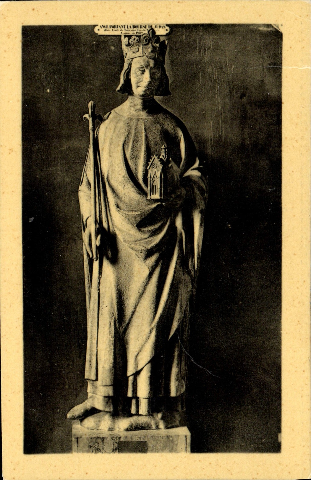 POSTAL de la VENDIMIA estatua del rey Charles V que viene de la puerta del museo de Celestins París de la lumbrera
