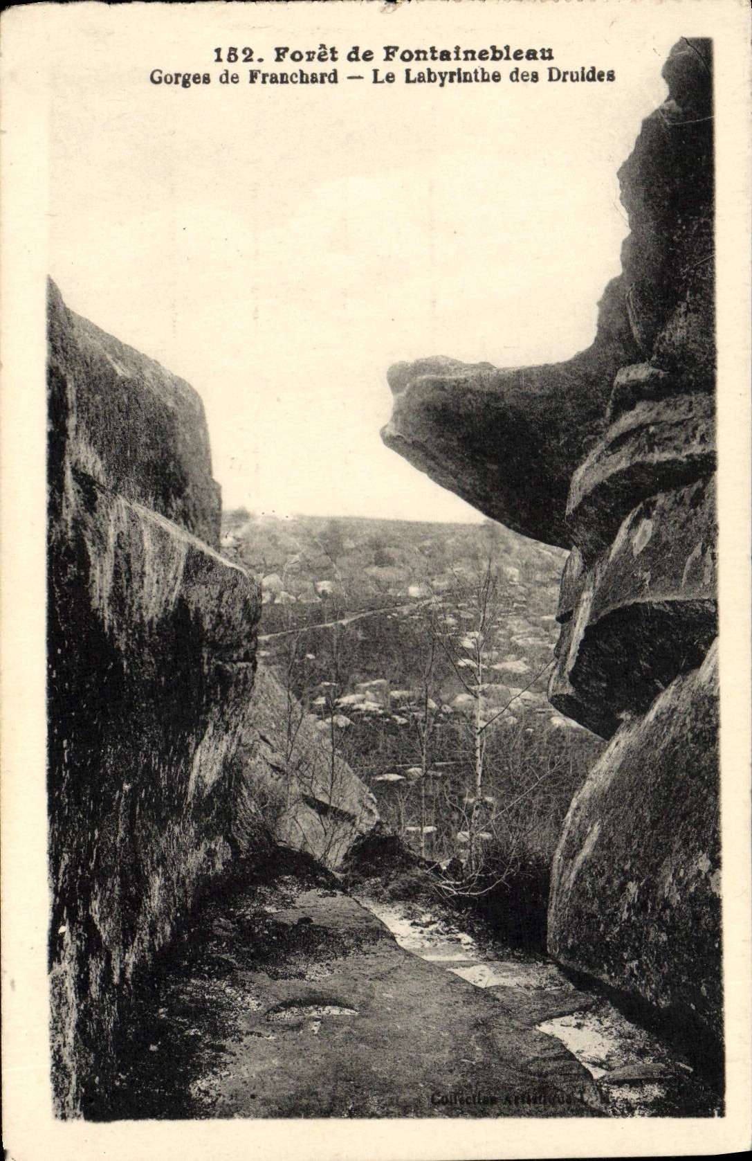VINTAGE POSTCARD Drill De Fontainebleau Falls De Franchard the Labyrinth of the Druids