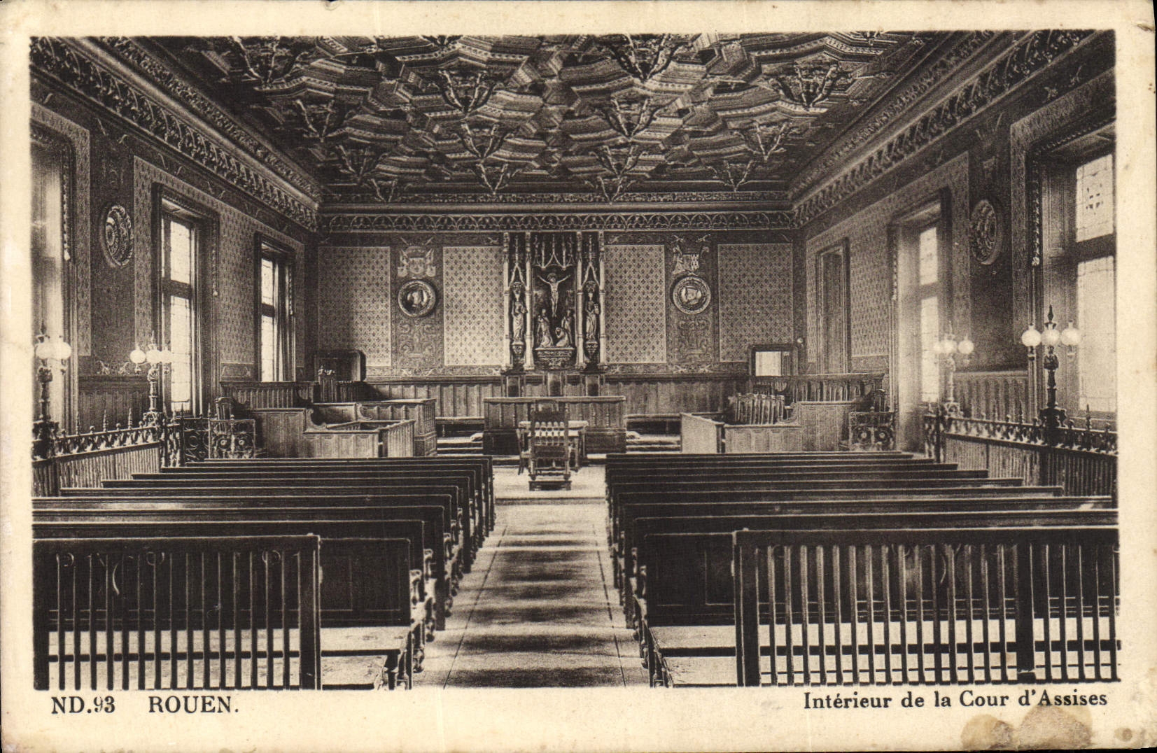 CPA Rouen Interieur de la Cour d'Assises