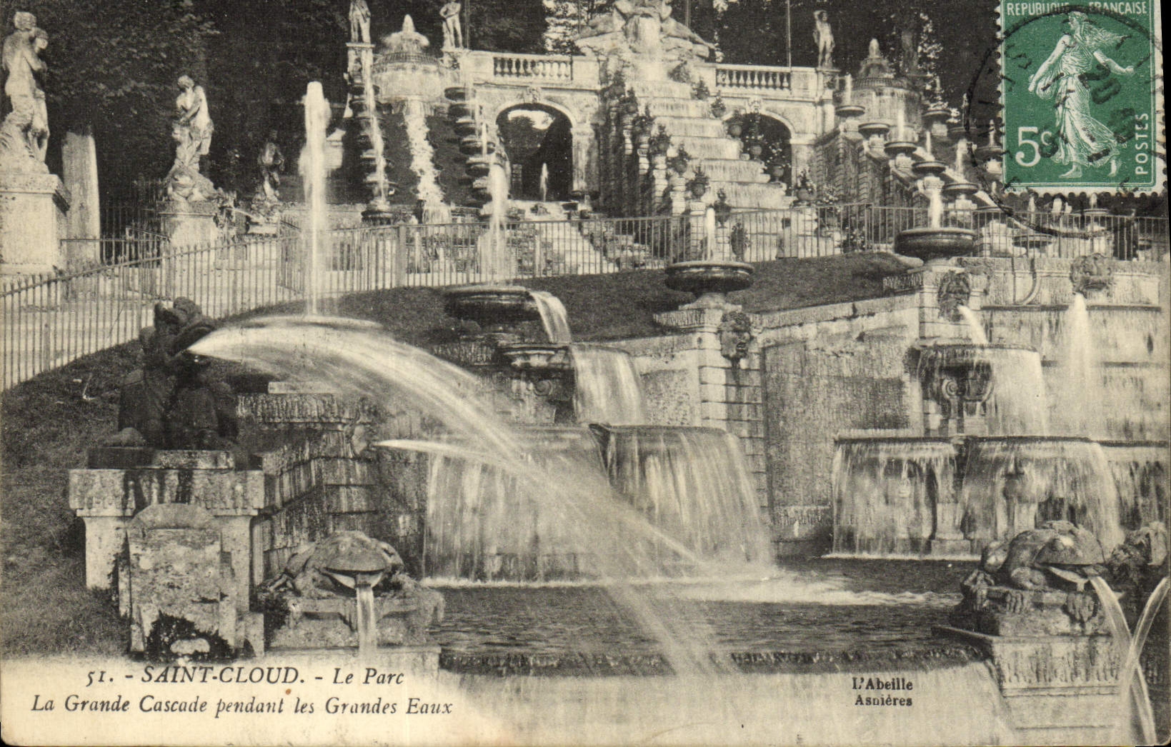 VINTAGE POSTCARD Holy Cloud the Park the large cascade during large water