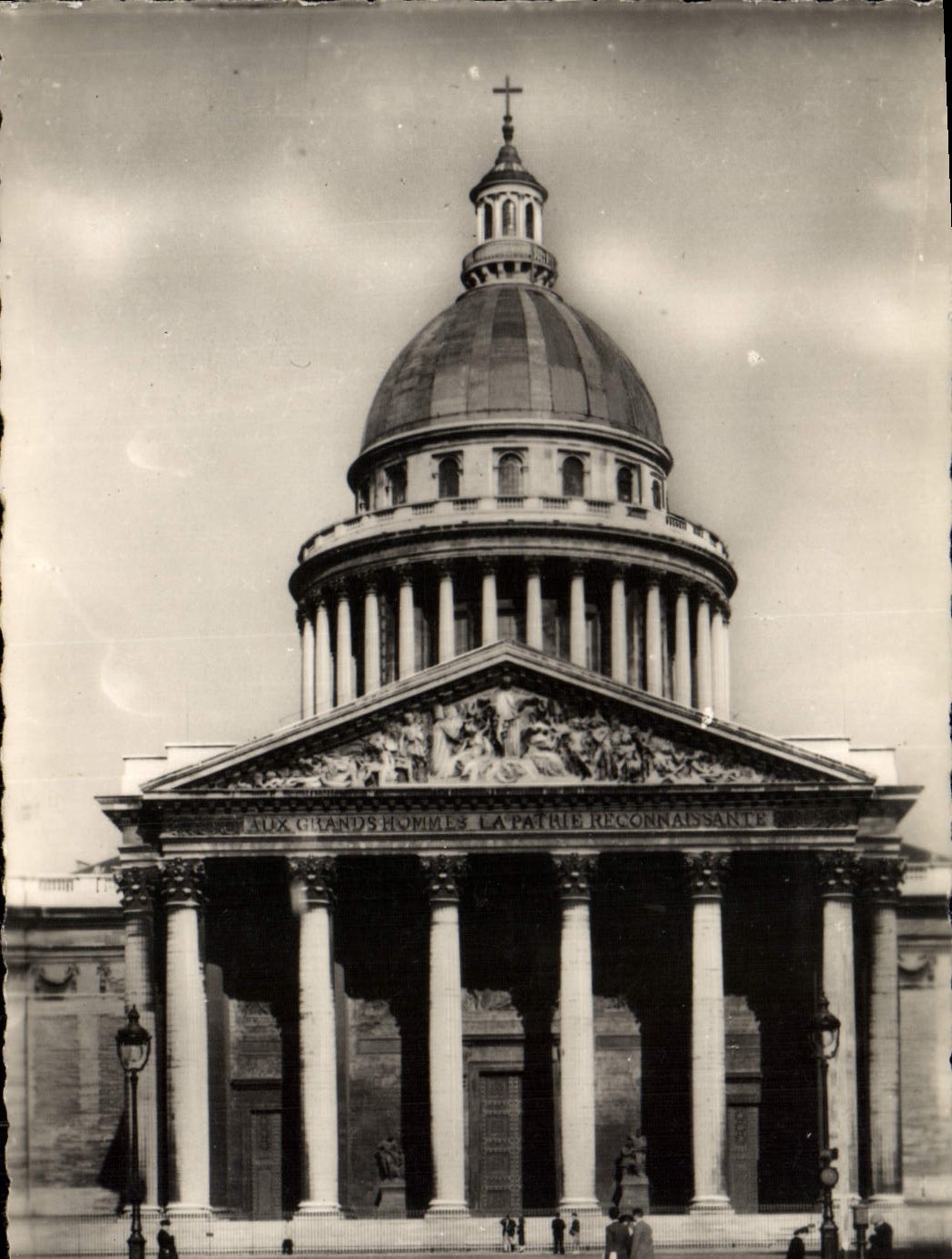 CPM Paris Le Pantheon