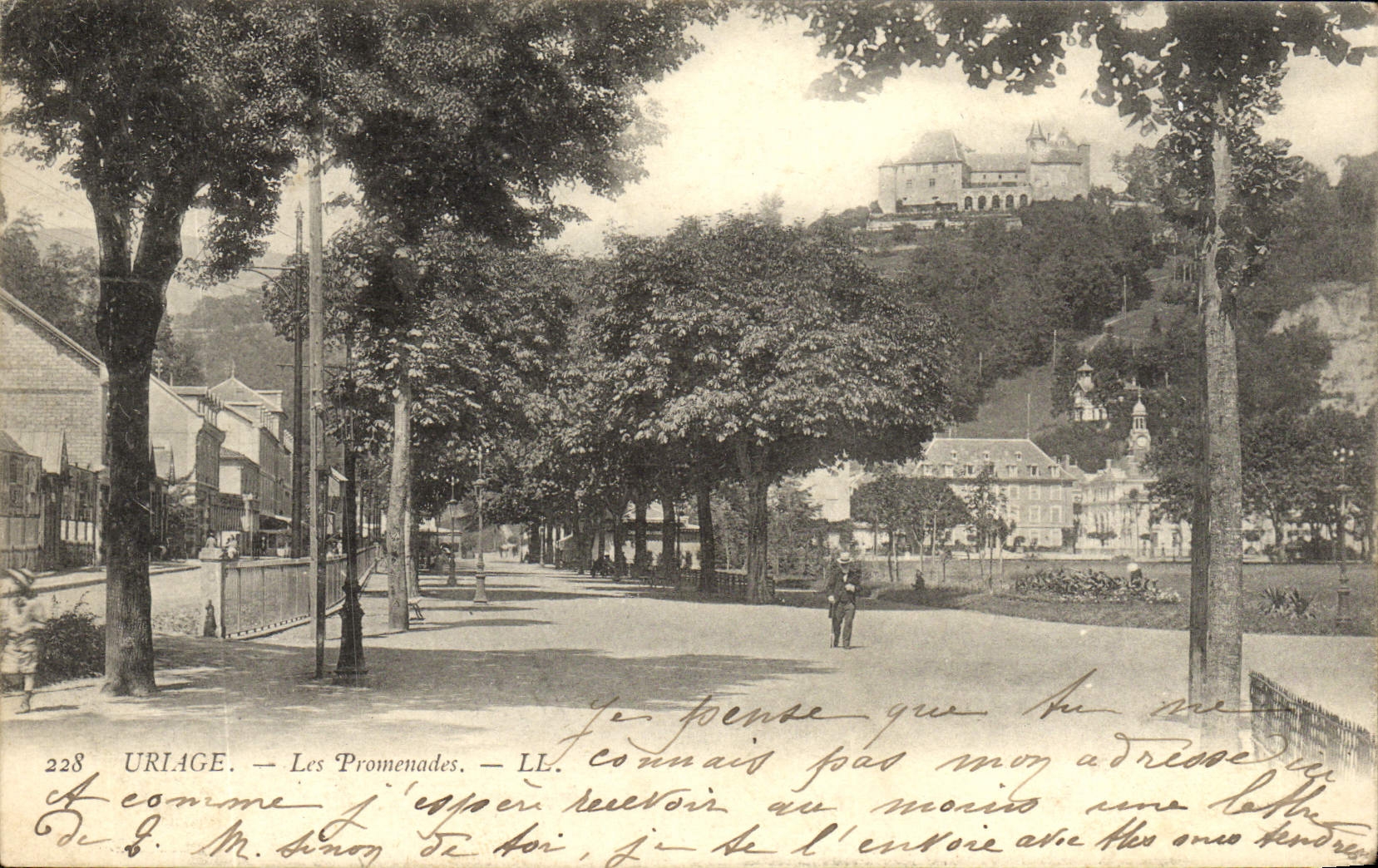 CPA Uriage Les Promenades