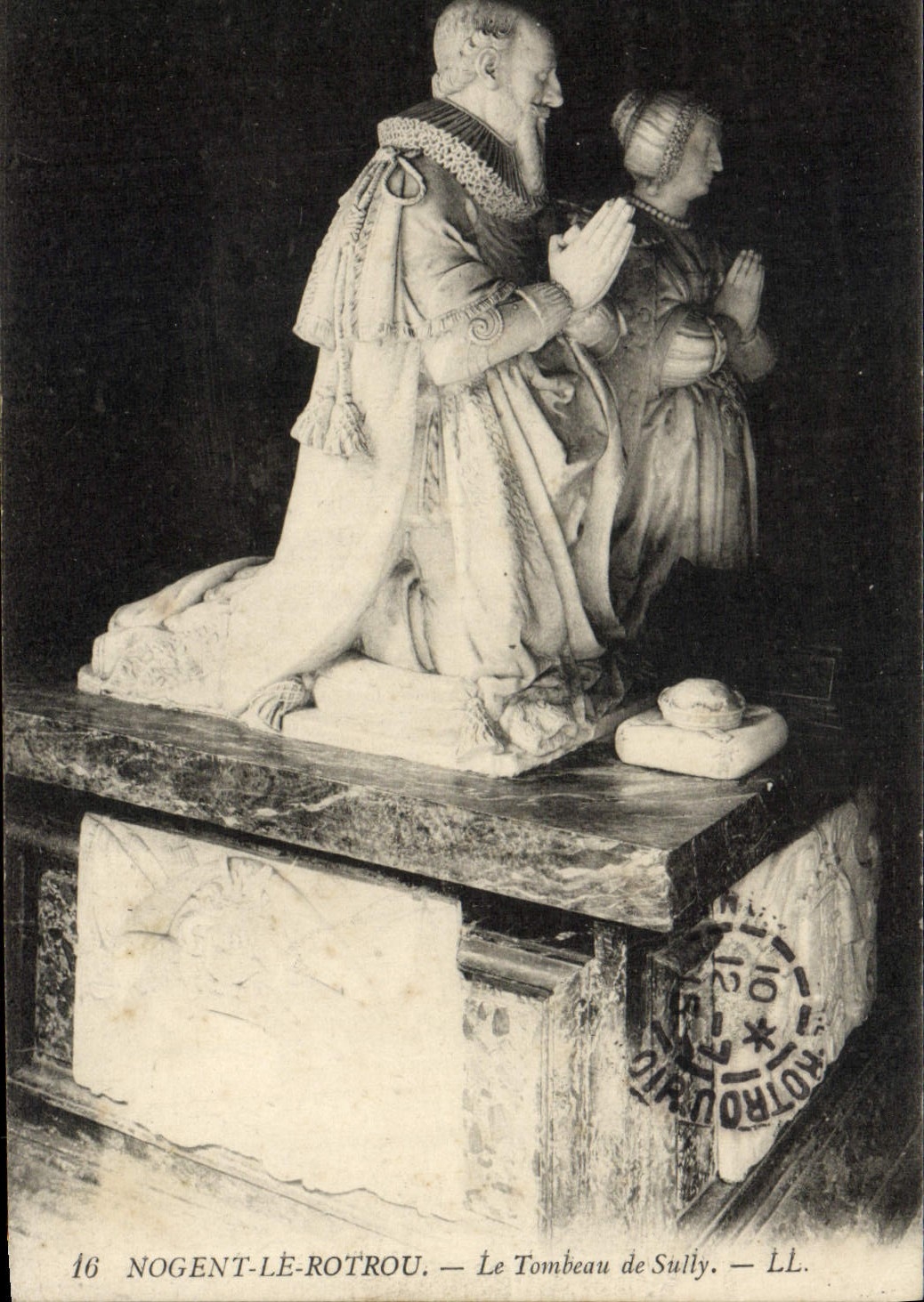 VINTAGE POSTCARD Nogent Rotrou the Tomb of Sully