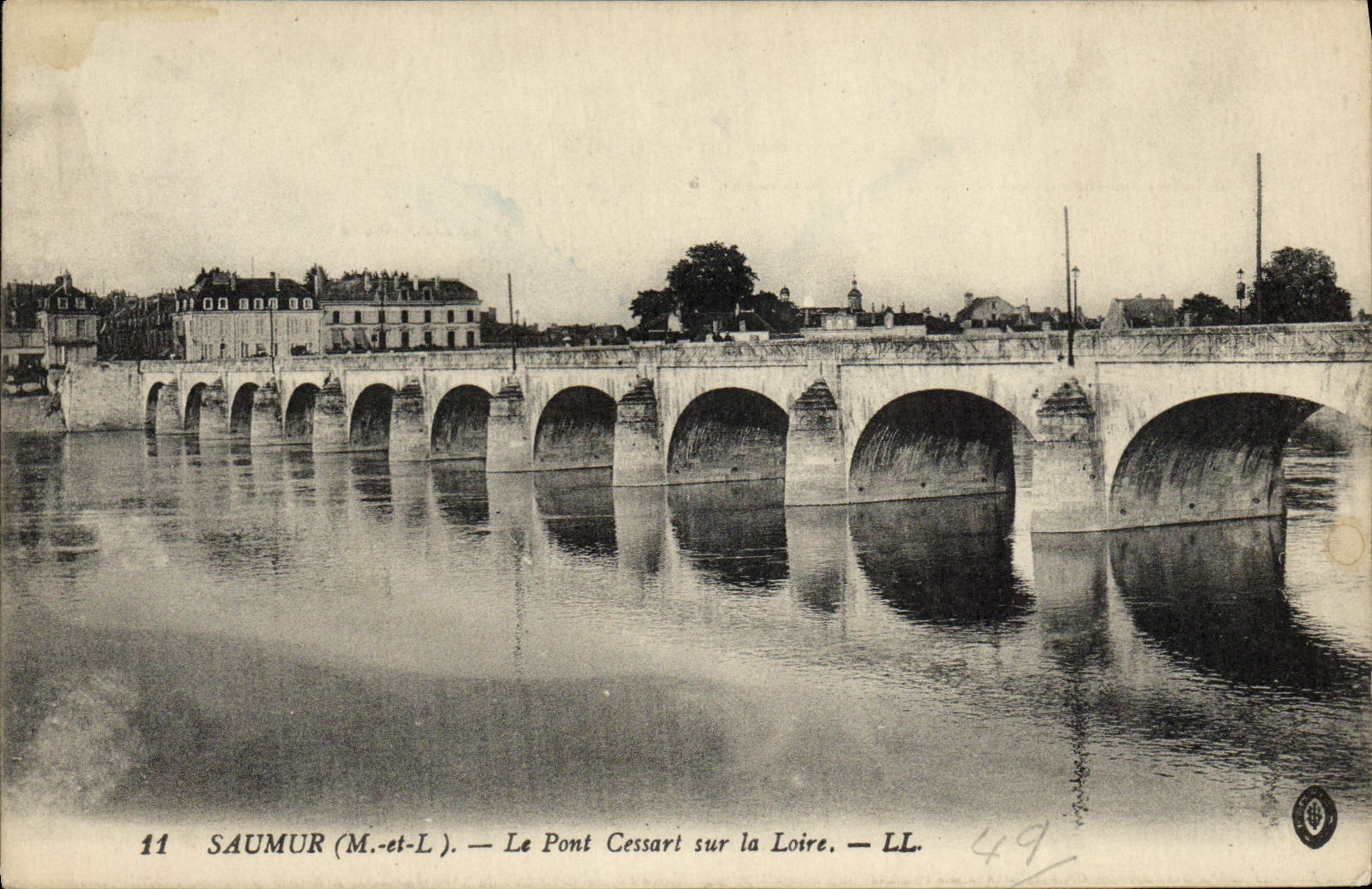 CPA Saumur Le Pont Cessart Sur La Loire