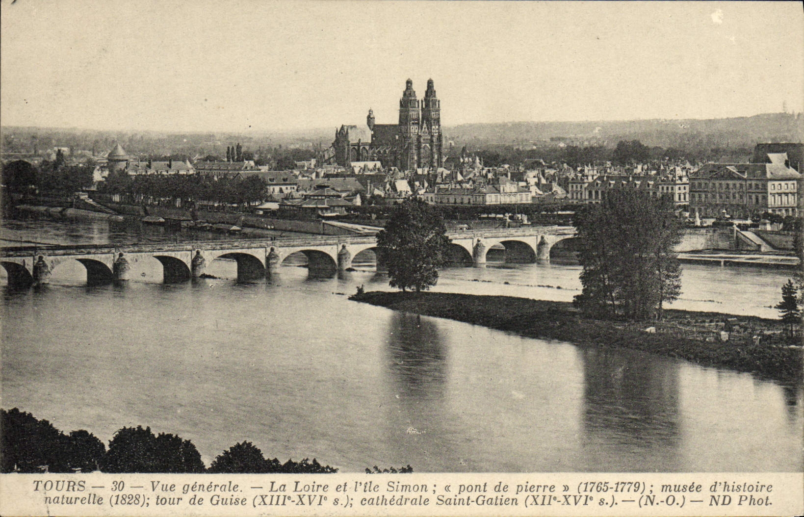 CPA Tours Vue Generale La Loire Et l'Ile Simon