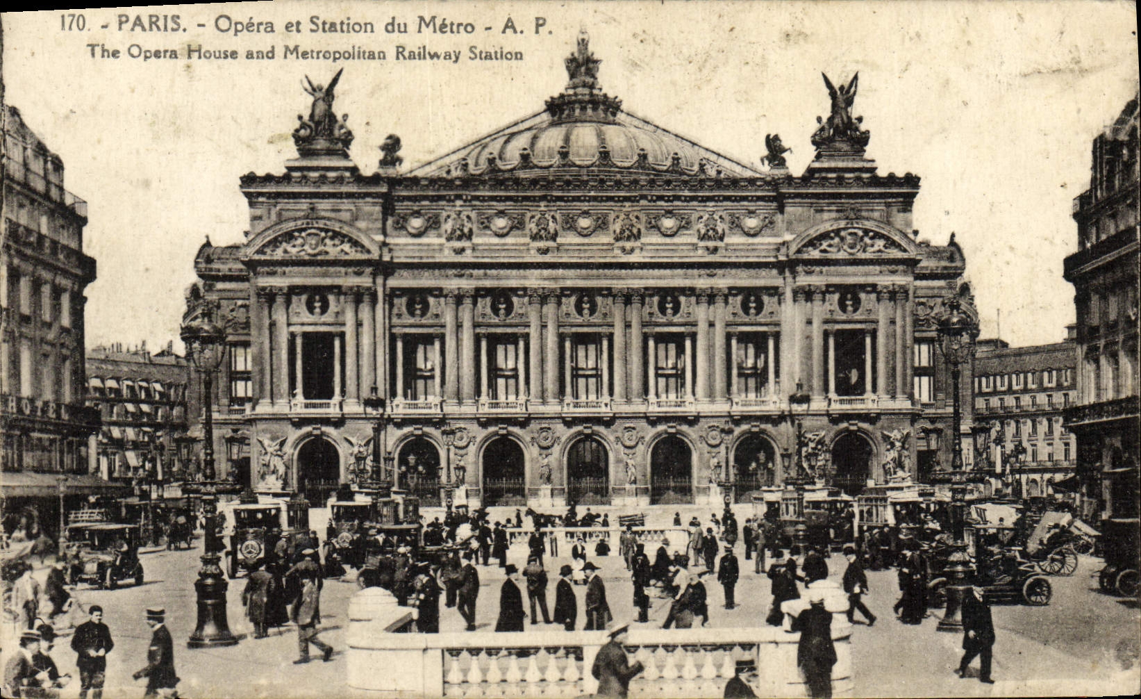 CPA Paris Opera Et Station Du Metro