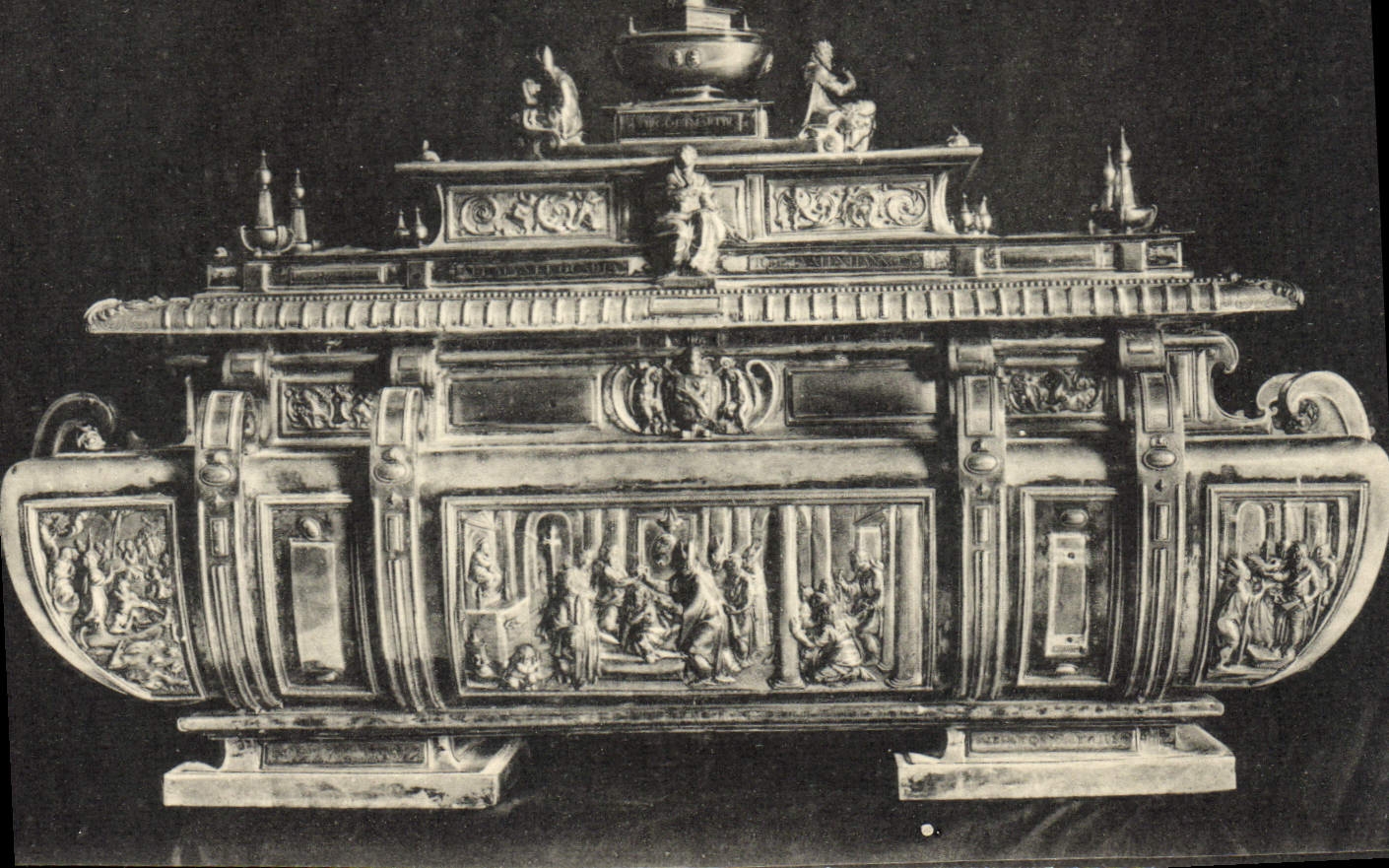 VINTAGE POSTCARD Ochavo Arca De Plata idiot Reliquia De Sainte Leocadia