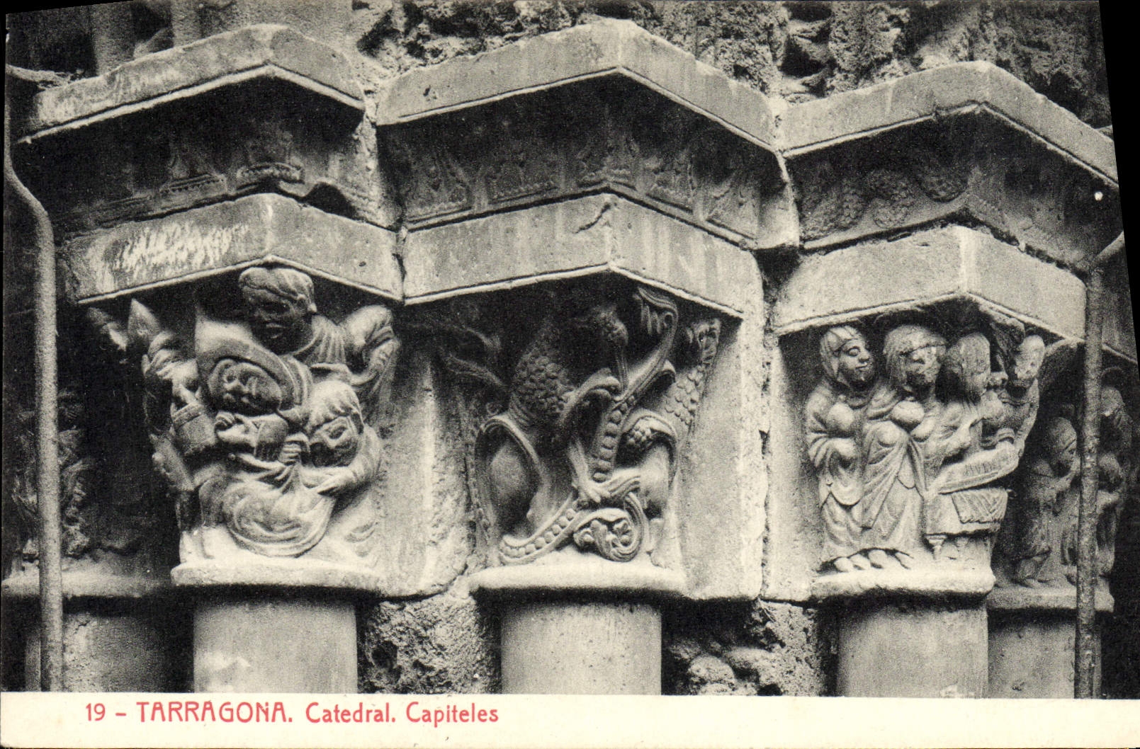 CPA Tarragona Catedral Capiteles