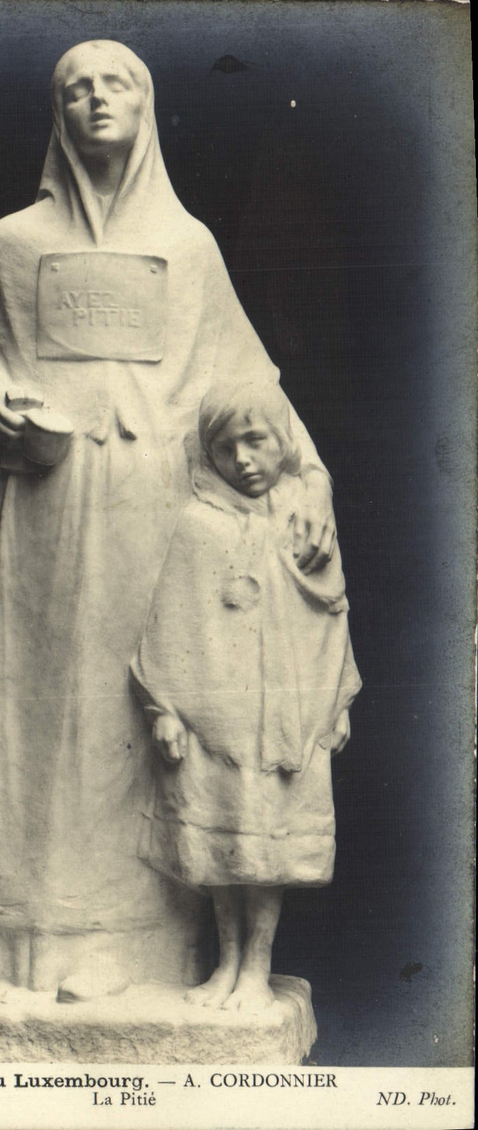 VINTAGE POSTCARD Luxembourg Shoe-maker Pity