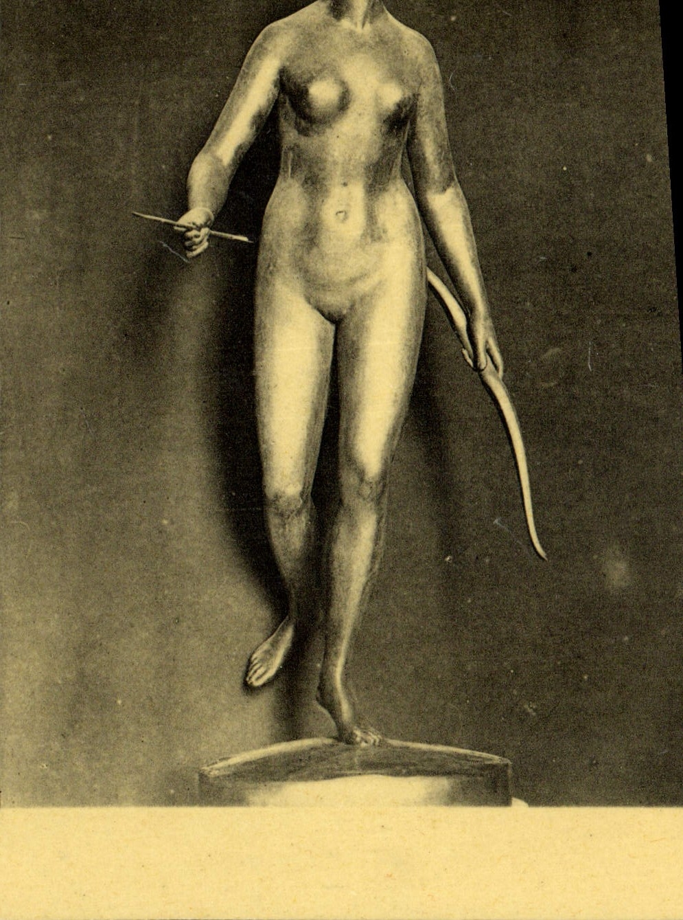 VINTAGE POSTCARD Houdon Diane Paris Musee Of Louvre Drives out Arc