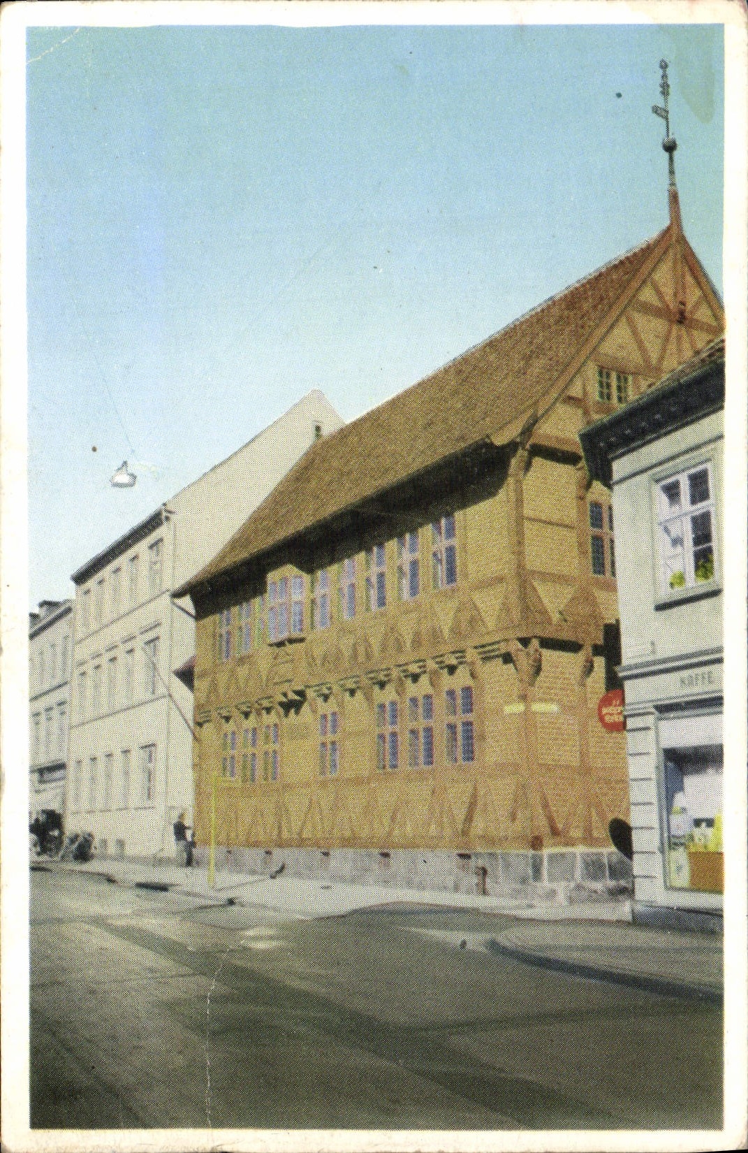 MODERN CARD Olsene Momergarden