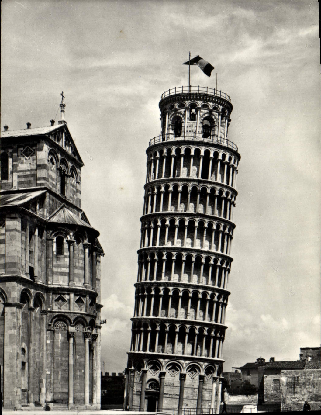CPM Pisa Campanile e abside del Duomo