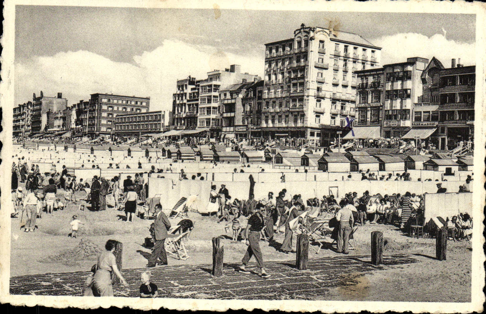 MODERN CARD Blankenberge Beach And Digue