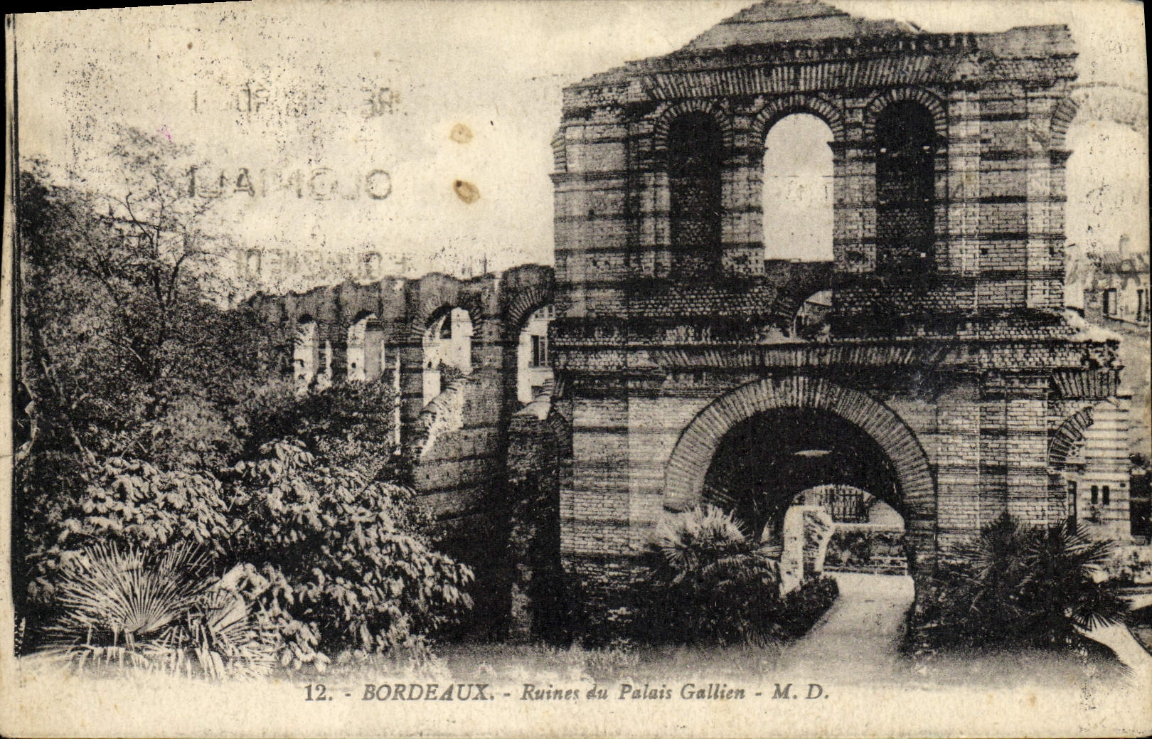 CPA Bordeaux Ruines Du Palais Gallien