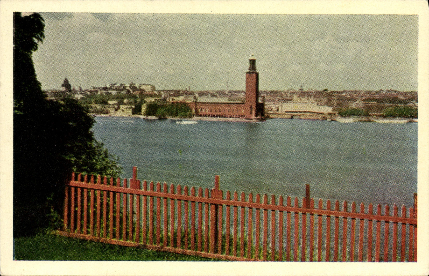 VINTAGE POSTCARD Stadshusets Fasad Word Riddarfjarden