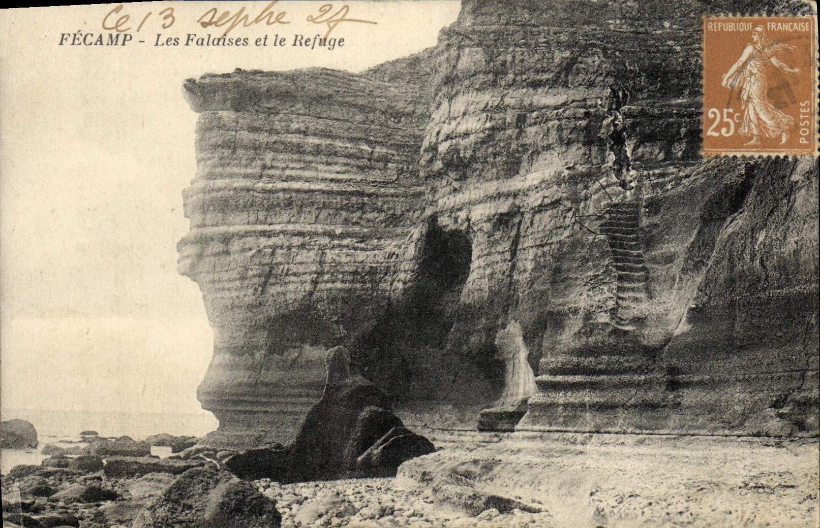 Acantilados de Fecamp de la POSTAL de la VENDIMIA y el refugio