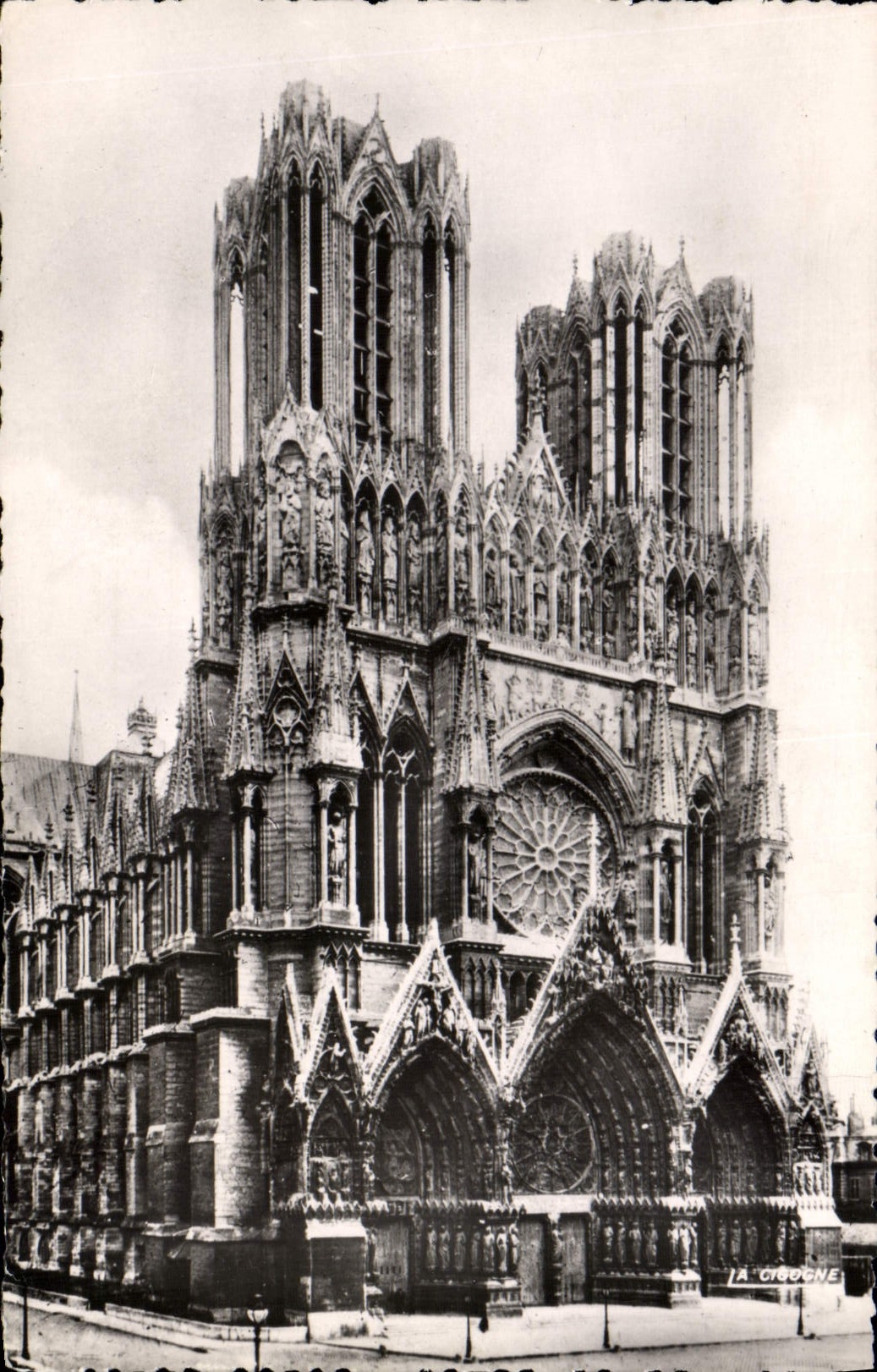 CPM Reims La Cathedrale