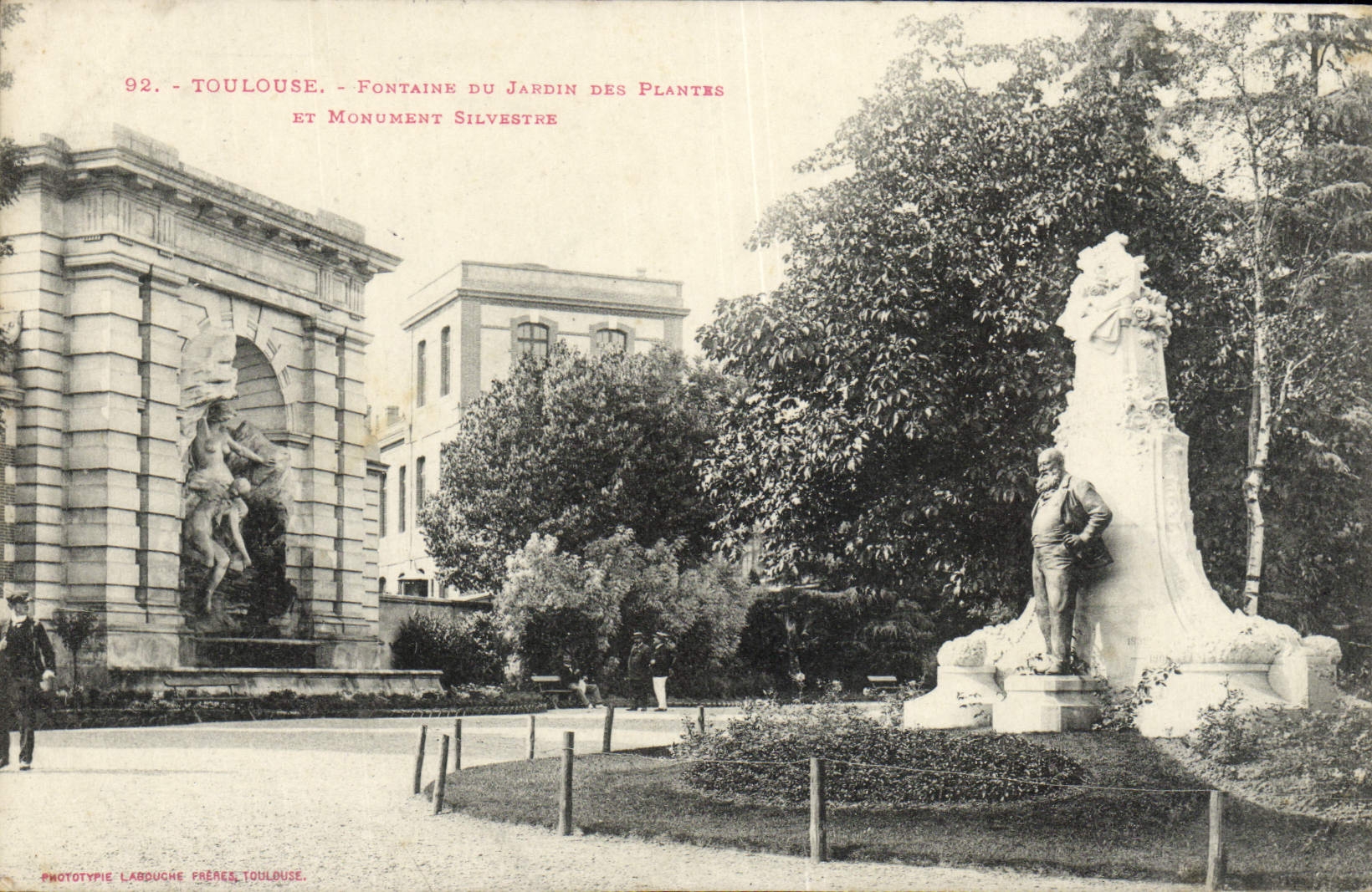 Fuente de Toulouse de la POSTAL de la VENDIMIA del jardín botánico y del monumento del arbolado